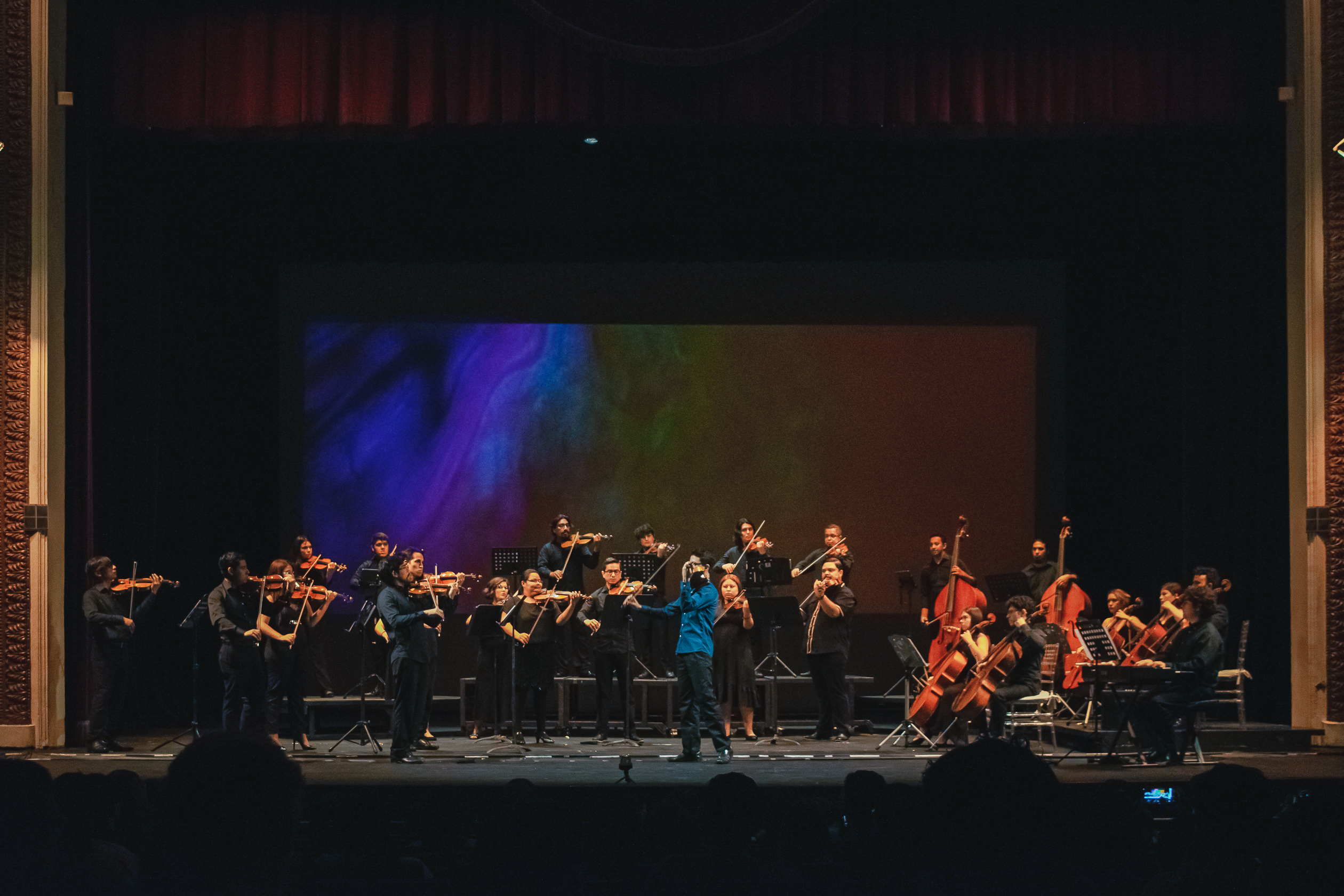 about-us-01 Concierto-76.jpg